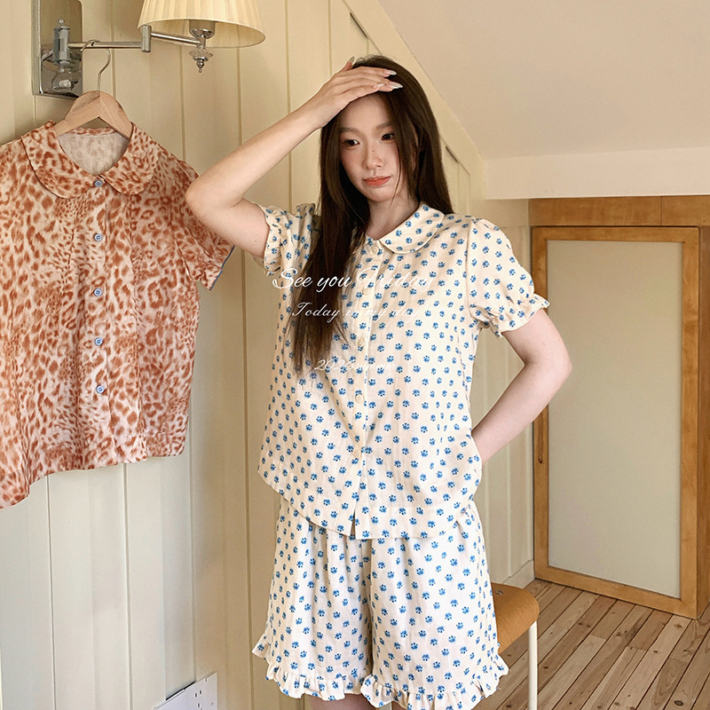 High-Density Double-Layer Cotton Gauze Leopard Print Cat Paw Cartoon Print Short-Sleeved Shorts Doll Collar Pajamas for Women 2026 Summer New Style High-Density Double-Layer Cotton Gauze Leopard Print Cat Paw Cartoon Print Short-Sleeved Shorts Doll Collar Pajamas for Women 2026 Summer New Style