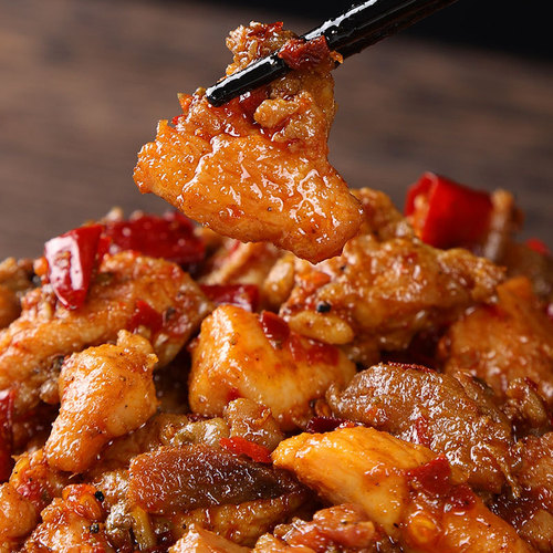 Sichuan Specialty Spicy Cold-Dish Chicken Cubes Directly Supplied from the Source Factory, Freshly Cooked and Ready to Eat Chicken Snacks
