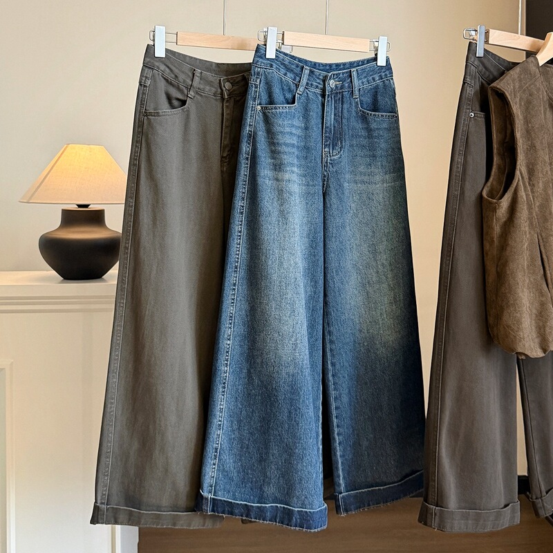 Korean-style vintage wide-leg jeans for women, autumn collection, high-waisted, slimming, loose fit, suitable for petite pear-shaped figures, cropped straight-leg pants Korean-style vintage wide-leg jeans for women, autumn collection, high-waisted, slimming, loose fit, suitable for petite pear-shaped figures, cropped straight-leg pants