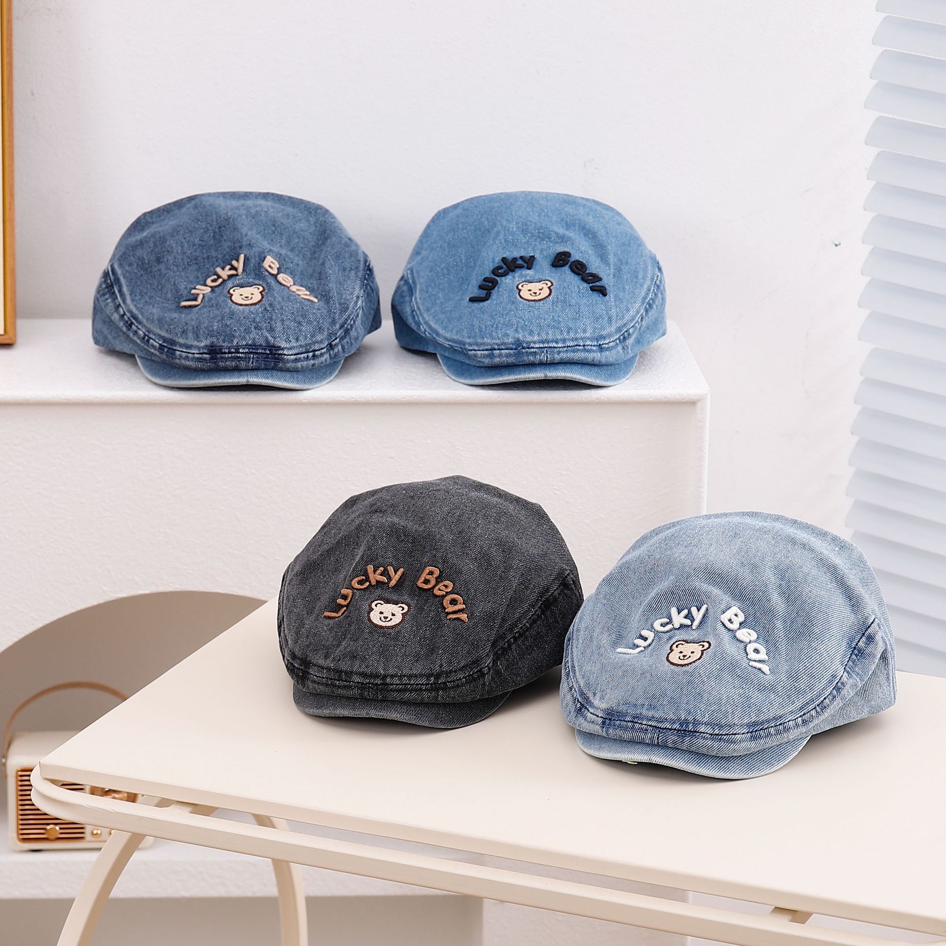 Sombreros para bebés primavera y otoño boinas para niños, gorras de piel de melón para hombres y mujeres, gorras coreanas versátiles de moda hacia adelante 2024 nuevo