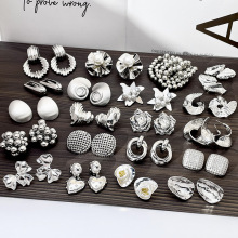 �䵭�L���yɫ���ټ����|�ж��۶��hŮ�p��С���OӋ�Џ͹Ŷ�ᔶ��