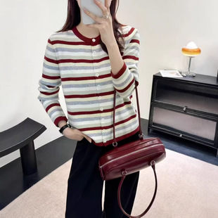 ���^��΢�� �n��ײɫ�l�y��aᘿ��_������Ů�ﶬ�@����mmë��