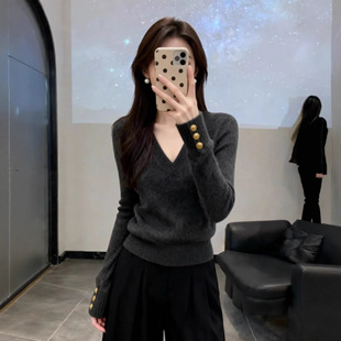 ��ʽ�л�ɫv�Ië��Ů�ﶬ2025�¿���⴩�ȴ�����ᘿ�����