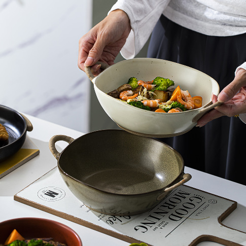 Retro-Style Handmade Irregular Soup Bowl, Salad Bowl, Ramen Bowl, Microwave and Dishwasher Safe, Light Luxury Vintage