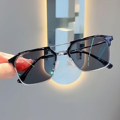 感光變色眼鏡男款歐美ins風防藍光平光鏡質感金屬近視眼鏡框女款