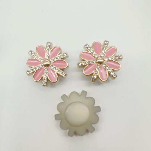 New Holes Shoes Cat Shoes Clips Slippers DIY Material Silver Heart Lightning Accessories Integrated Shoe Clips