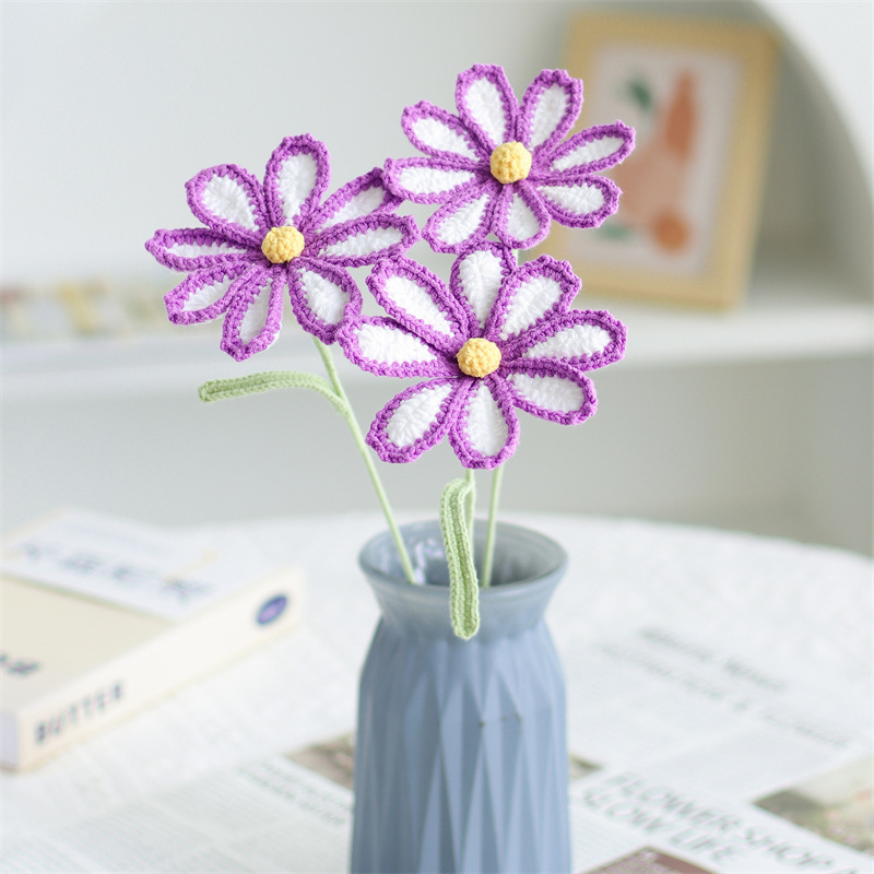 クロスボーダーの手編みの完成品の小さい花束は花の毛糸のメリヤスの花束を模倣します。|undefined