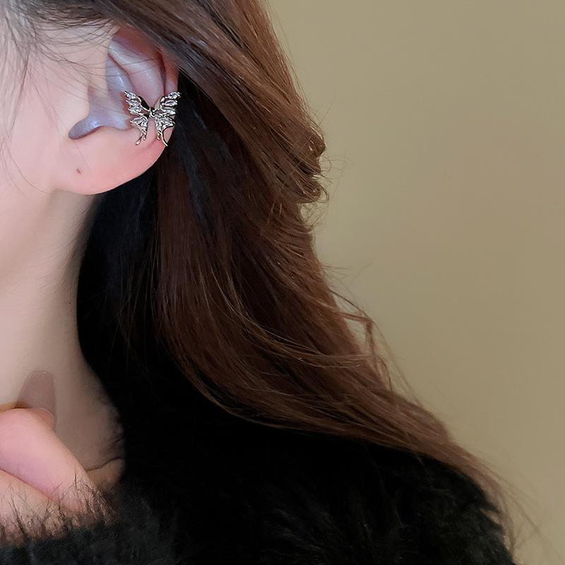 Pinzas de oreja en forma de C de circón galvanizado de oro real coreanas, pequeñas y exquisitas pinzas de hueso de oreja de todo fósforo, sin orejas perforadas, pendientes de nicho para mujeres