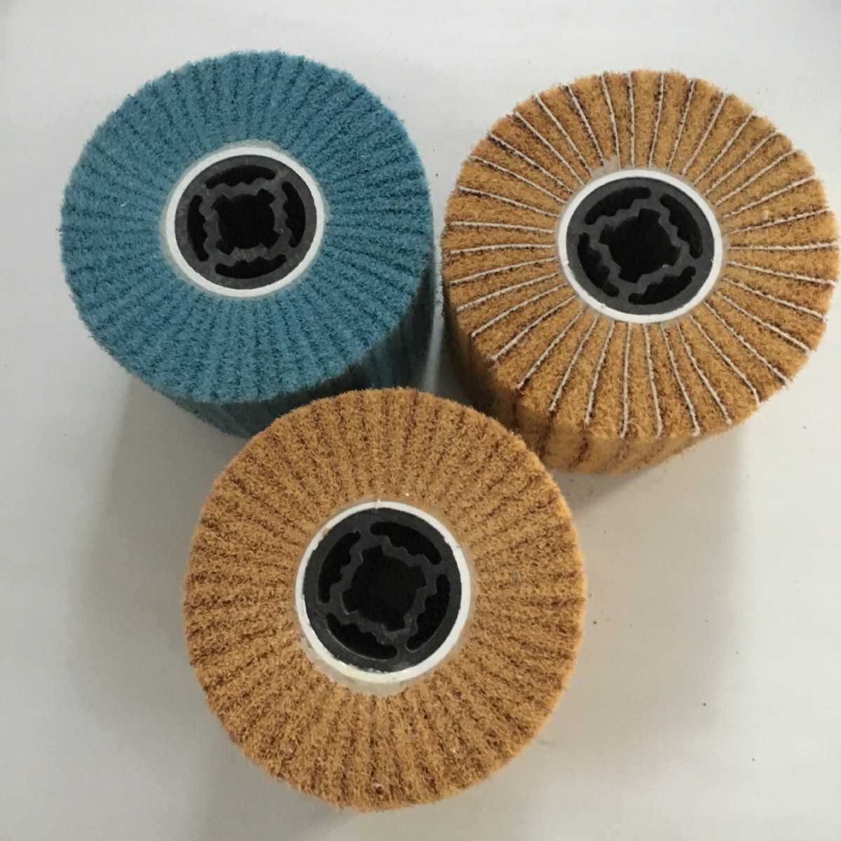 厂家批发不锈钢拉丝轮 抛光拉丝轮 不锈钢纤维拉丝抛光轮