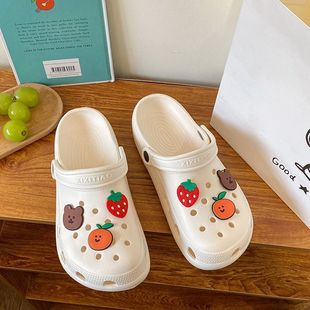 Nurse Croc Shoes Women's Ins Trbottomy Summer Outerwear Non-Slip Thick-Soled Students' Cute Baotou Beach Sandals Women's Gankun