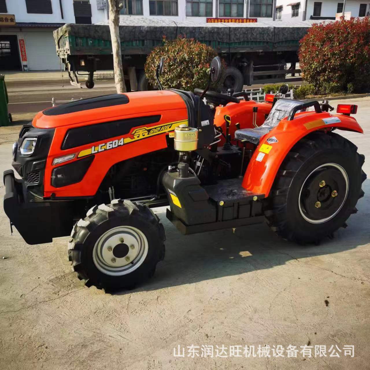 全新萨丁604四轮农用拖拉机 花圃果园大棚犁田机 开沟旋耕拖拉机