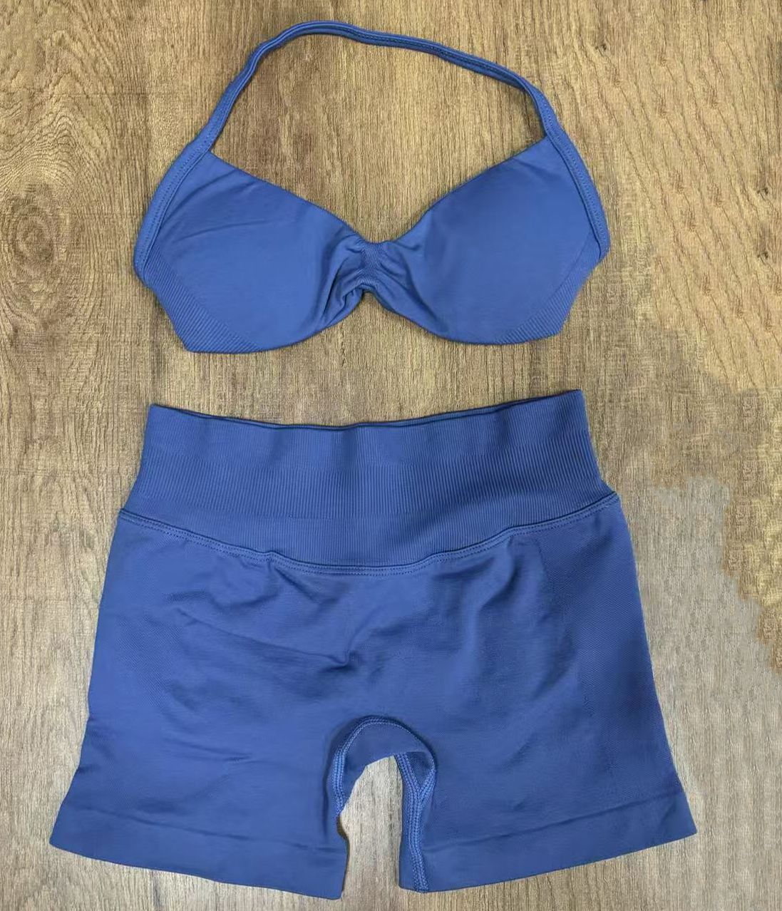 Conjunto DF Amazon pantalones cortos explosivos sujetador pequeño alto elástico superfino nailon halter cuello hermoso chaleco deportivo trasero