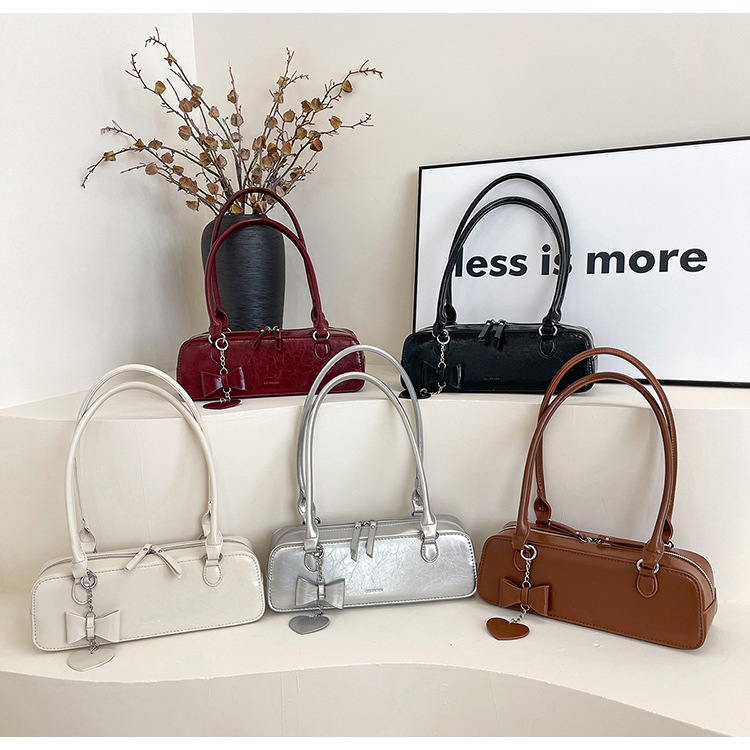 Texture and Western Style Small for Women 2024 New Versatile Single Shoulder Underarm French Niche Design Stick Bag_voghion.com