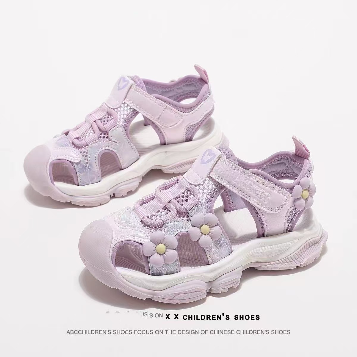 Universal summer sandals