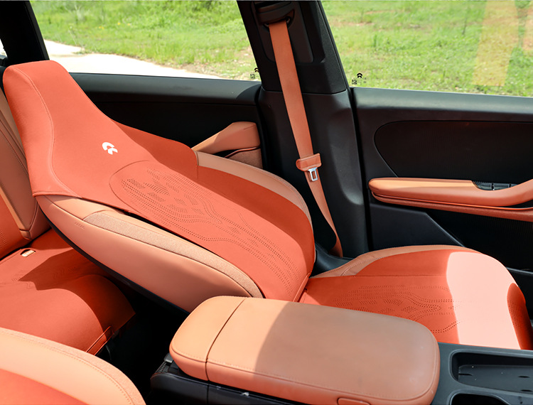 Weilai et5 special car seat cushion four seasons universal saddle cushion suede half bag ventilated ET5T seat cover cushion