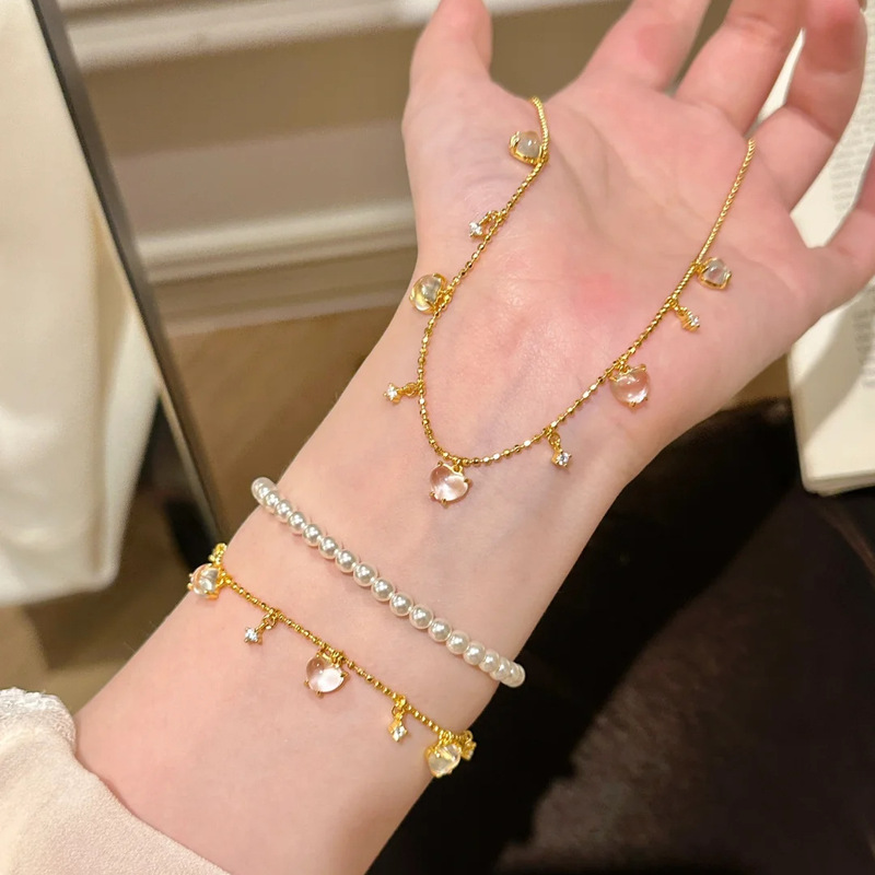 スマートラブ模造水泡翡翠タッセルブレスレットライトラグジュアリーハイエンド絶妙な甘い気質氷透明ハート型ネックレス女性用|undefined