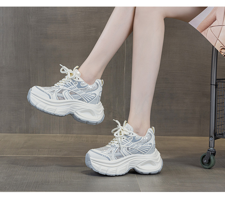 Giày sneaker chunky đế dày độn cao bên trong nữ phong cách thể thao thời trang mùa hè 2025 — M2832 màu đỏ, M2832 màu be, M2832 màu bạc chi tiết 12