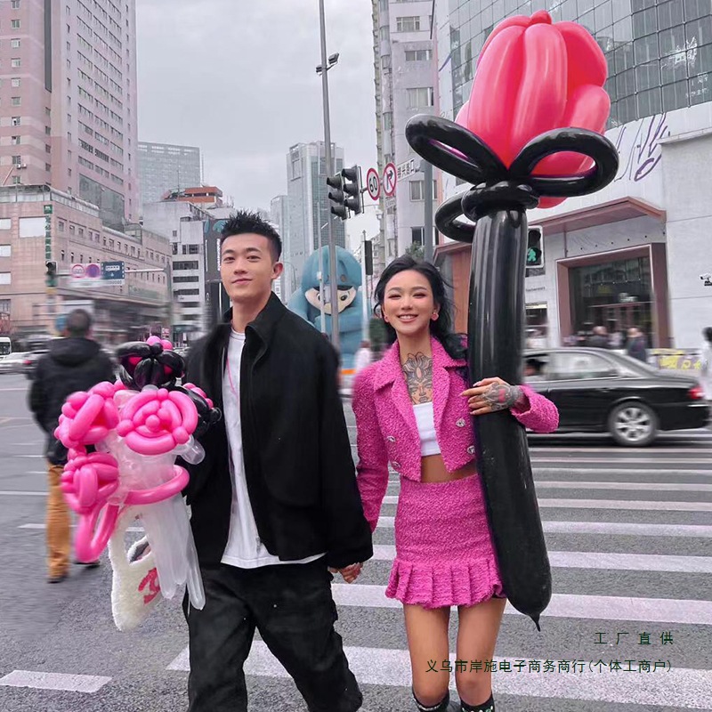 巨型玫瑰气球花束DIY材料包情人节生日布置成人告白拍照道具广告1