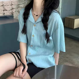 蓝色肌理感条纹衬衫女短袖西装领上衣2026夏季新款学生古巴领衬衣