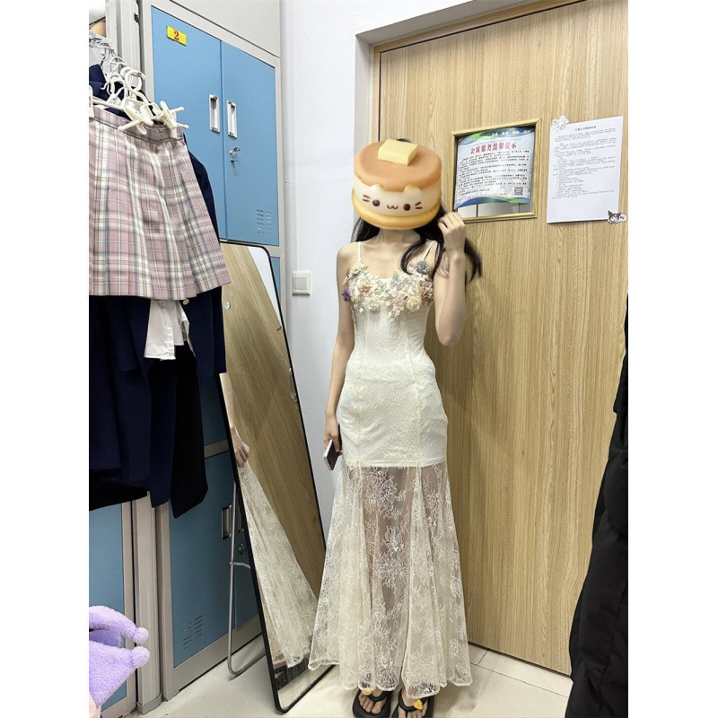フレンチビーチリゾートスタイル立体フラワーサスペンダードレス夏の新しいウエスト痩身メッシュロングスカート女性用|undefined