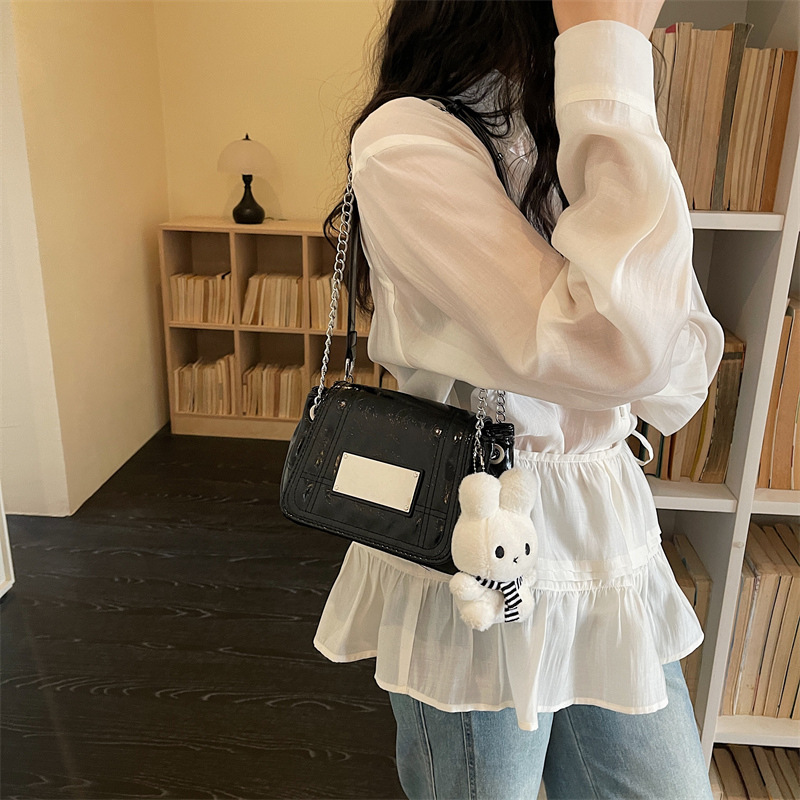 Nicho Zhong exquisito bolso de mujer 2026 nuevo verano diario viaje de hombro bolso de brazo cadena bolso de mochila pequeña