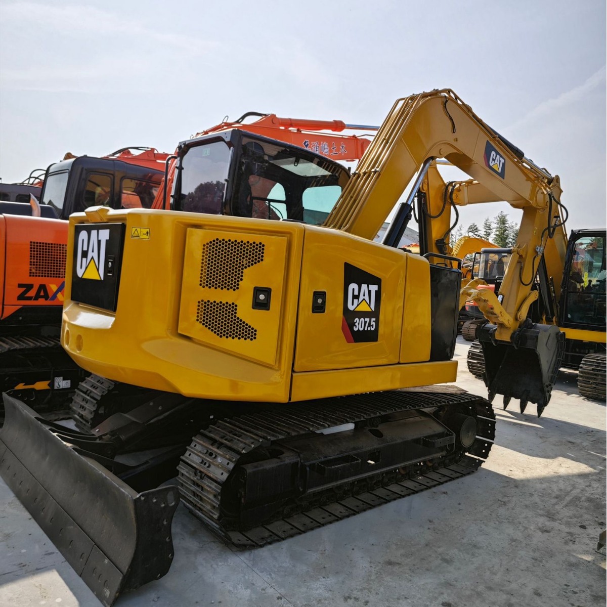 二手 卡特 307 307.5 小型迷你挖掘机
