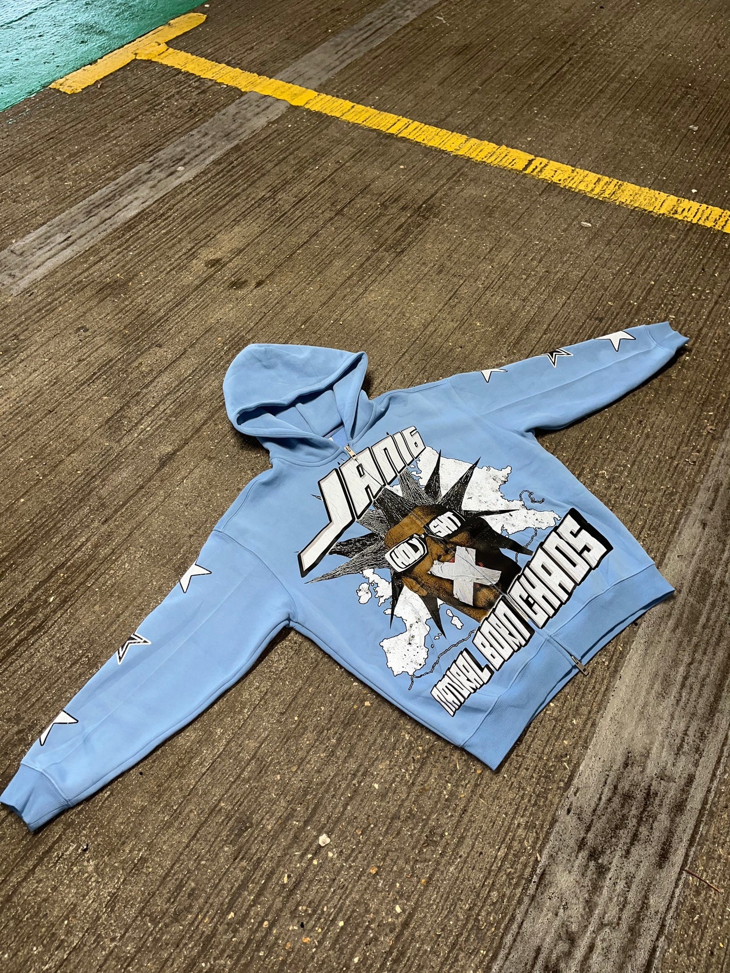 Gothic Anime Print Hoodie – Oversized Y2K Streetwear Pullover With Long Sleeves, Unisex Dark Aesthetic Fashion_viptrois.com