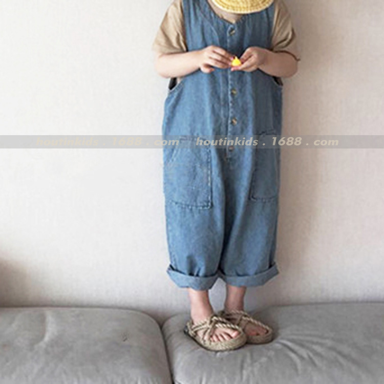 진한 파란색 소.