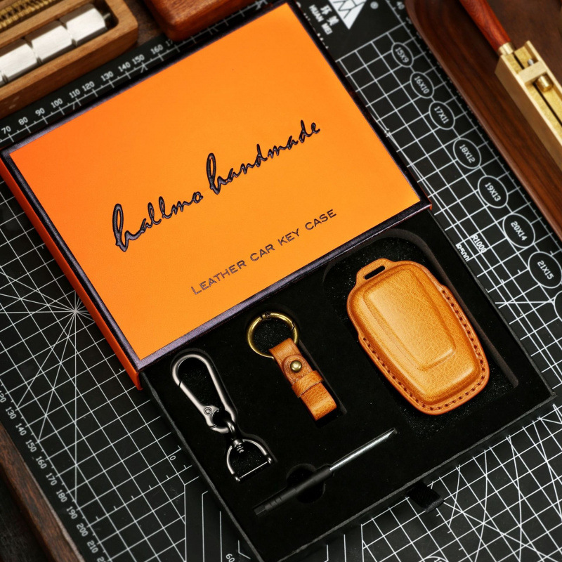 スバルの鍵カバーを適用します。