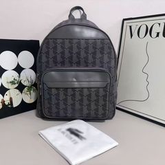 2025新款潮牌个性格子皮男士双肩背包条纹字母休闲背包经典老花大