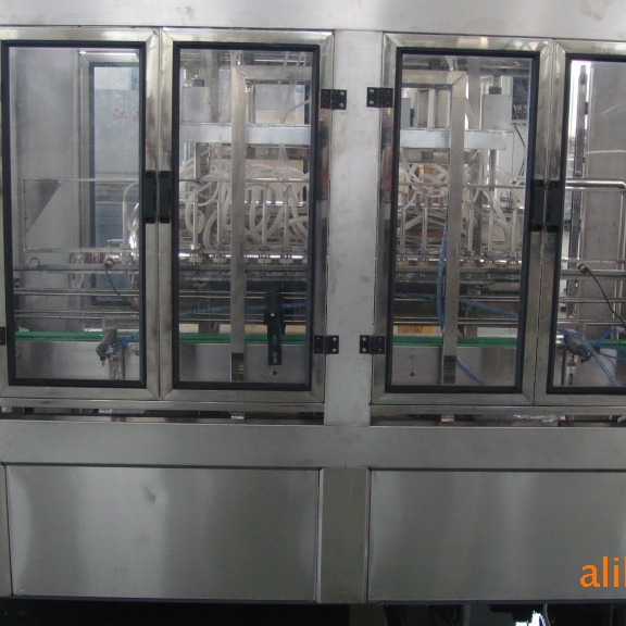 供应直线式常压灌装机 塑料瓶装饮用水瓶装水生产线