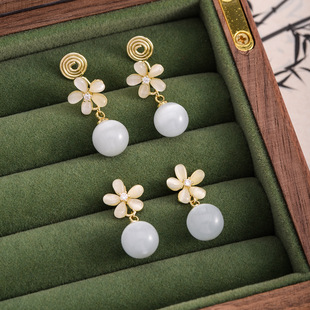 �������c��������������Ů؈��ʯС������ж������h���A����PŮ