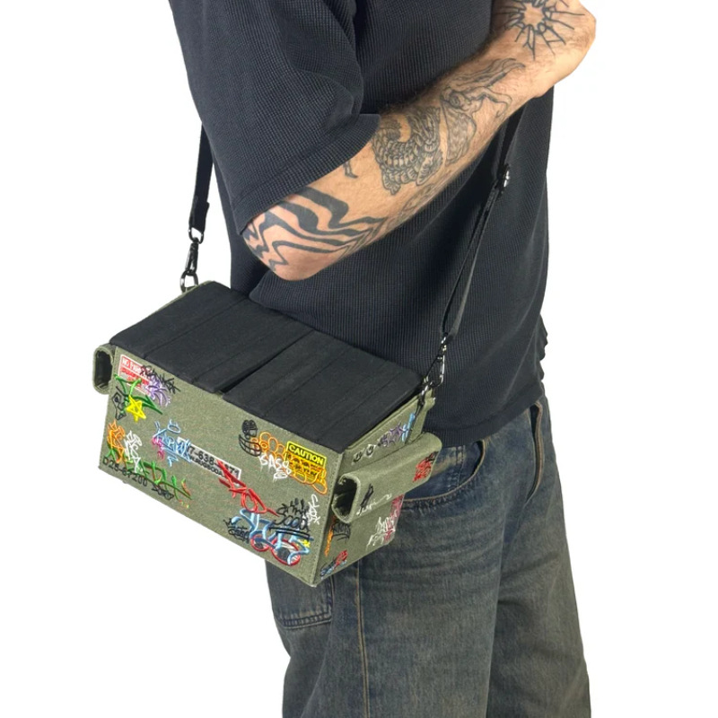 Cross-Border Hot-Selling Personalized Anime Graffiti Canvas Shoulder Crossbody Bag Korean Style Trendy Crossbody Bag Square Tool Bag for Men