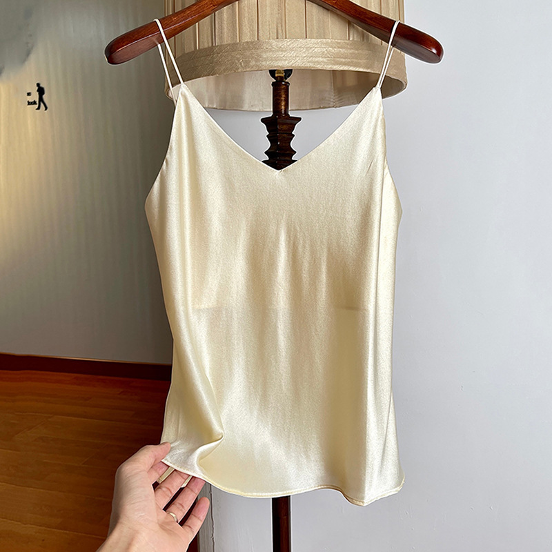 Heavyweight Pure Silk Camisole with V-Neck, Versatile and Elegant, Suitable for All Seasons, Women's Silk Top