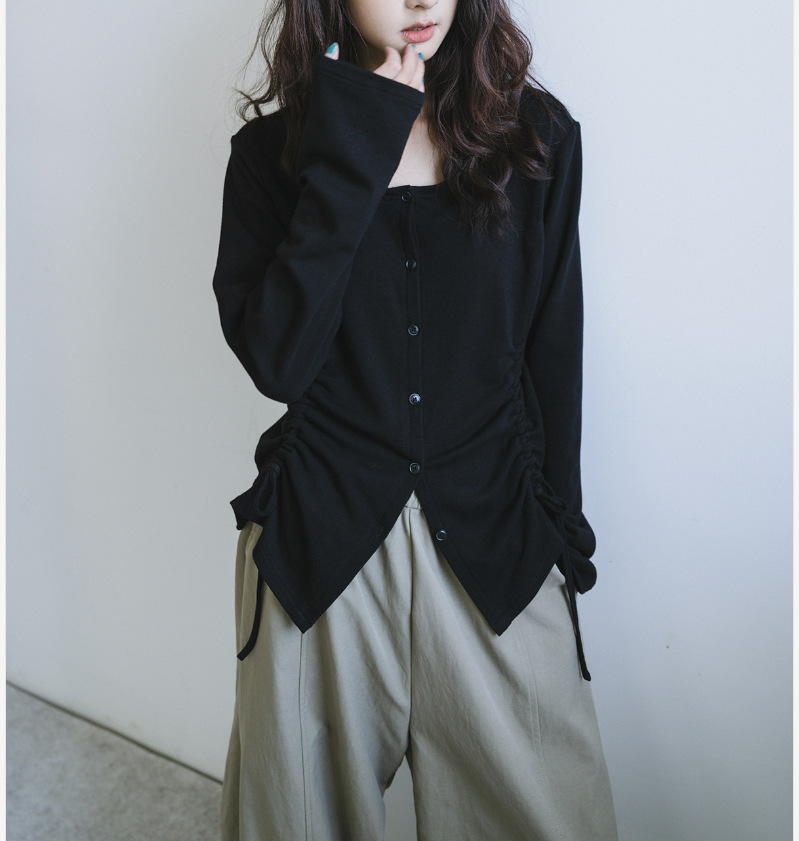 Áo cardigan nữ dáng dài tay dài, chất liệu mềm mại, thiết kế xếp li điều chỉnh eo, phù hợp mùa xuân hè — Thắt lưng tinh nhỏ áo chi tiết 6