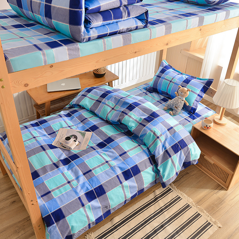 Kotak besar biru (katun murni 133x72) / Set tiga potong [sarung quilt 155*210, sprei 150*220, sarung bantal 48*74cm]