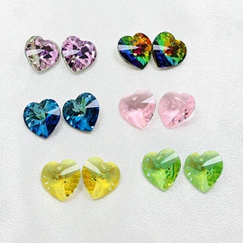 美甲饰品;水钻;饰品配件