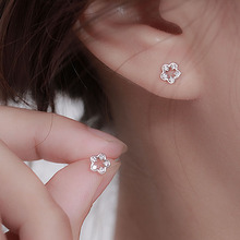 s999纯银韩版清新甜美花朵锆石水钻耳环养耳洞耳骨钉少女精致耳钉