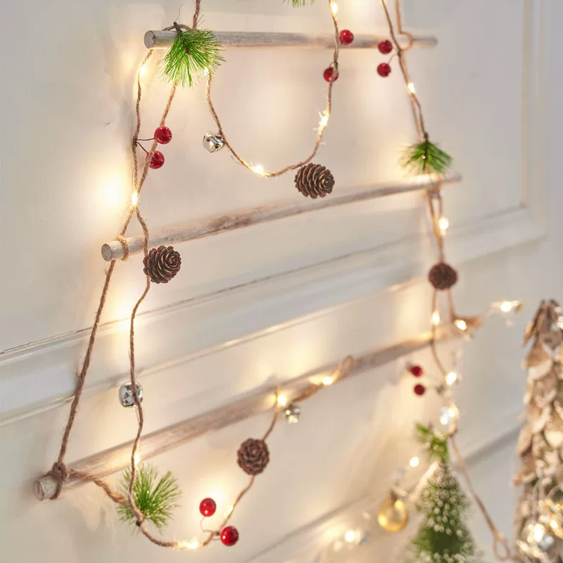 Сверкающая гирлянда Christmas Lights LED, шнуры света еловые шишки Рождественское украшение колокольчик цветной свет
