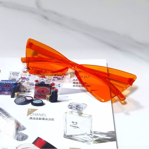 Heart-shaped glasses factory candy jelly color love glasses personalized Western-style sunglasses for men and women, heart-shaped sunglasses