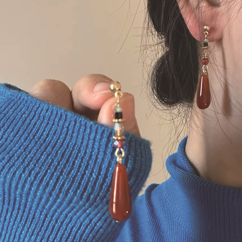 New original long unique niche water droplets new Chinese classical cheongsam earrings without ear hole ear clip wholesale