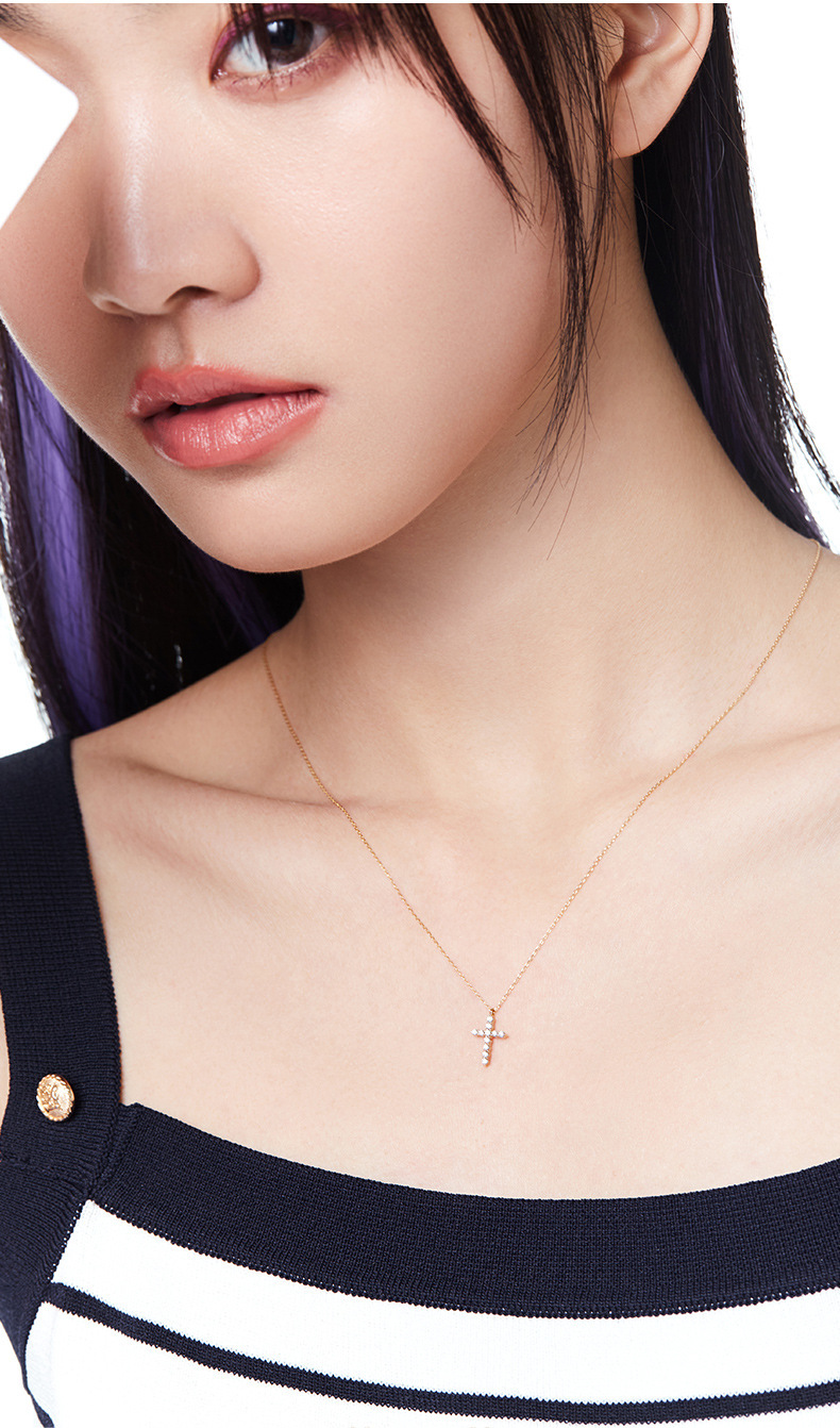 All Seasons Season Unisex Gender Plating Design 925 Sterling Silver Cross Pendant Necklace