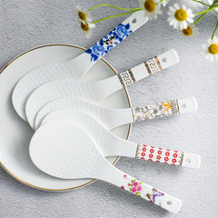 家庭用陶磁器のしゃもじ炊飯器のしゃもじは高温に耐えて洗ってカビが生えません。