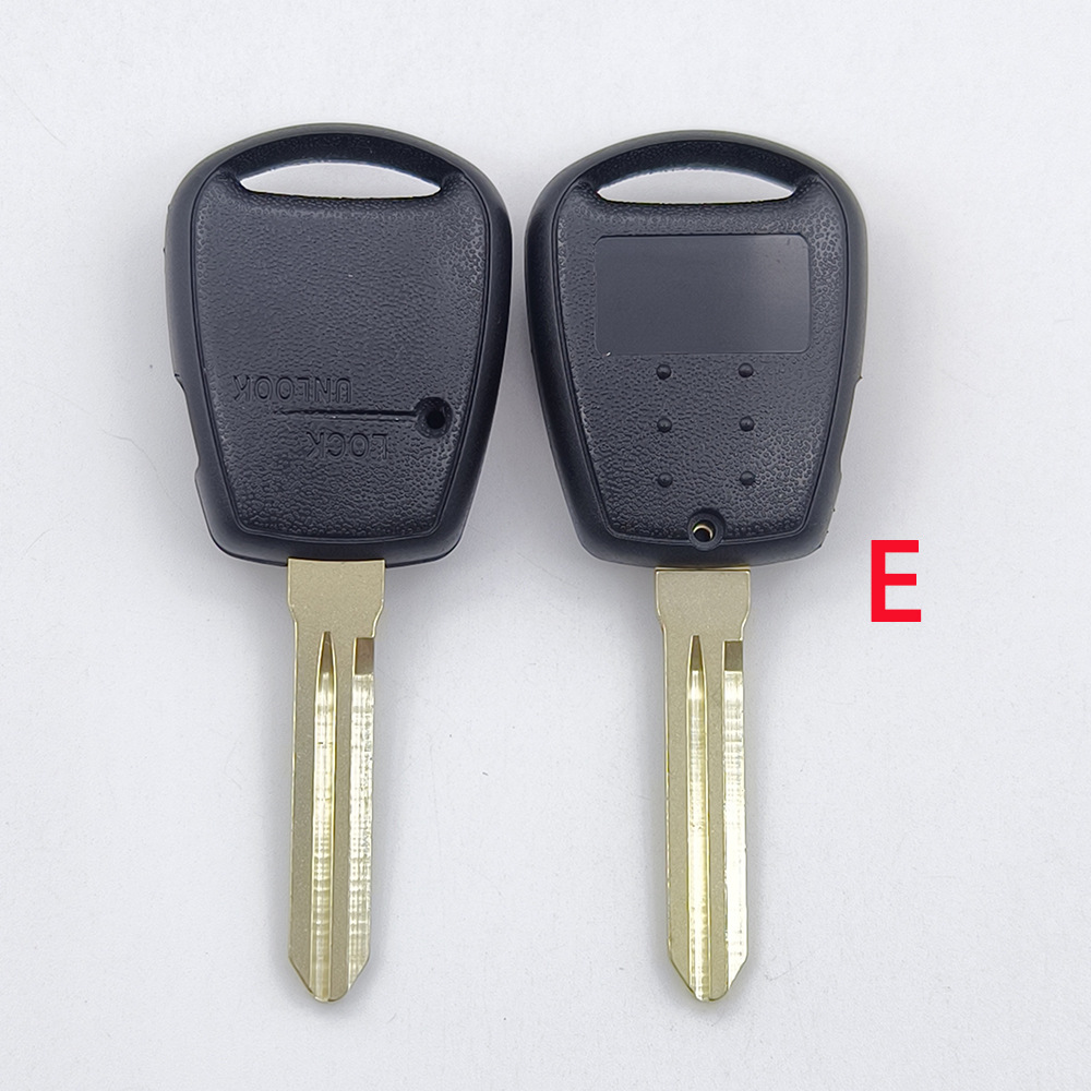 Suitable for Kia千里马 Straight Side 1-Button Remote Control Car Key Straight Replacement Shell with 5 Types of Key Embryos