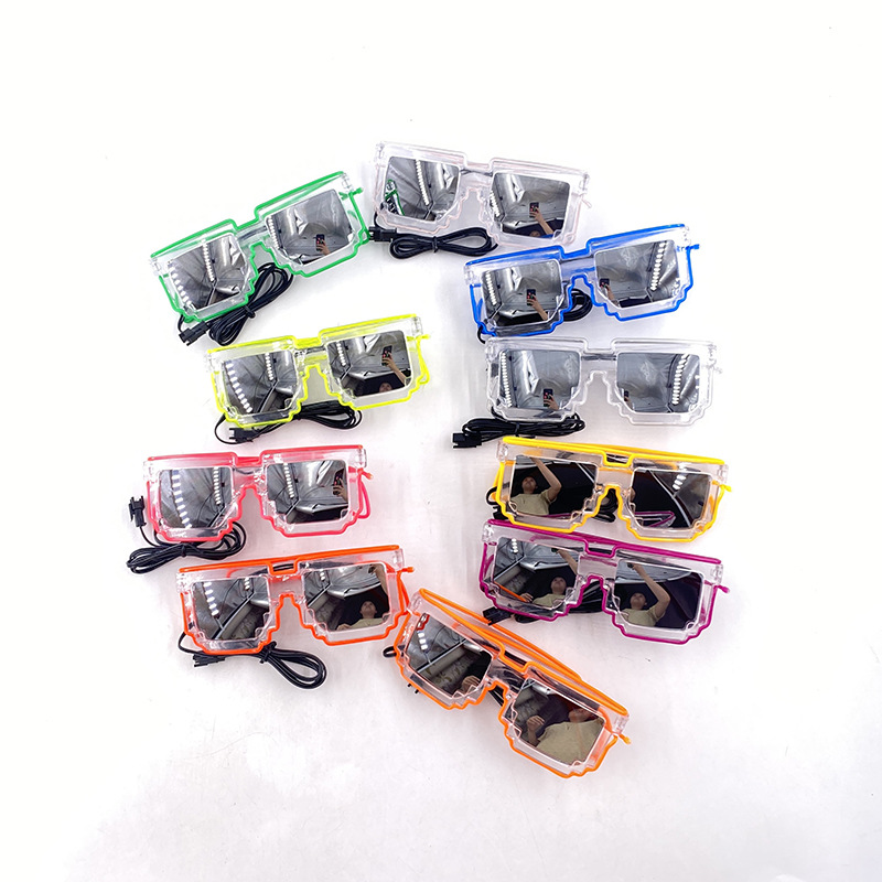 #558 马赛克眼镜(透明镜框+水银镜片)合照