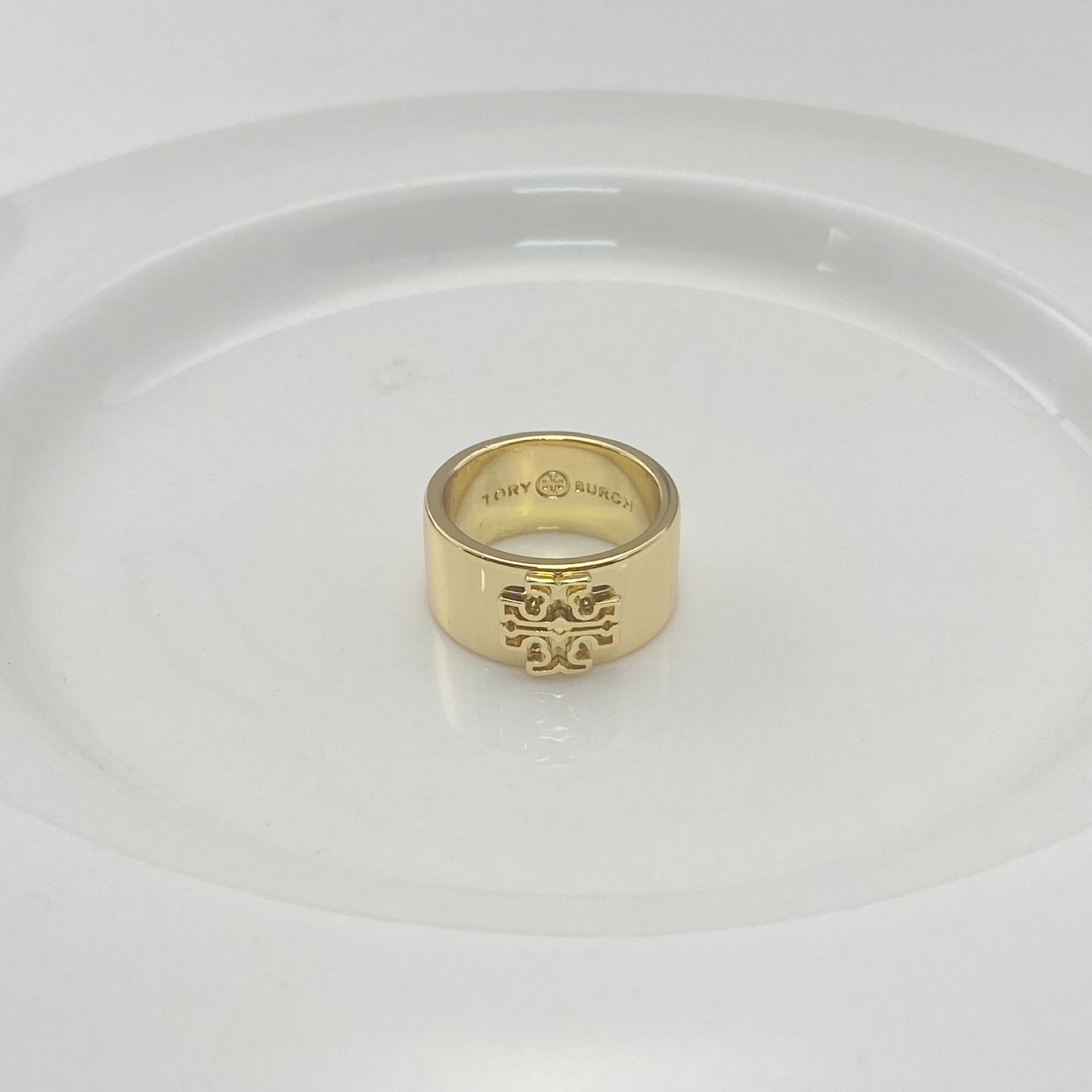 Classic fashionable elegant ring with letters