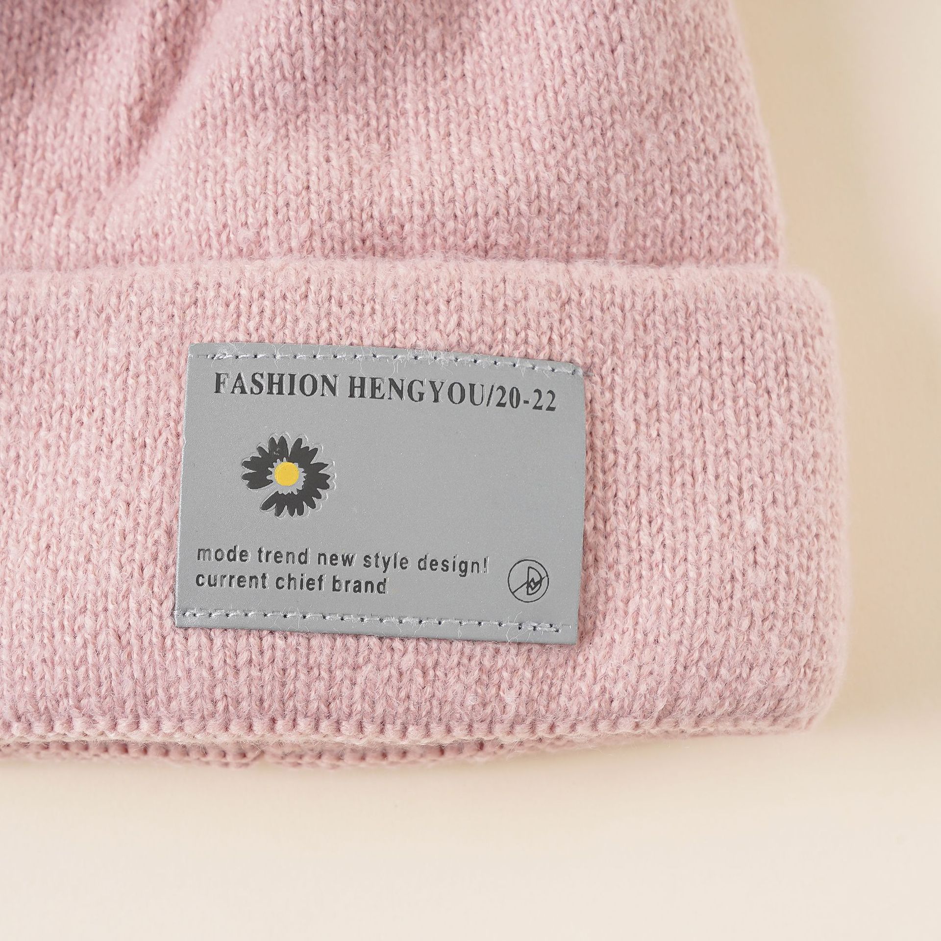 Máscara de bufanda de sombrero para niños conjunto de tres piezas traje cálido para niñas bebé otoño e invierno etiquetado de bebé sombrero de punto