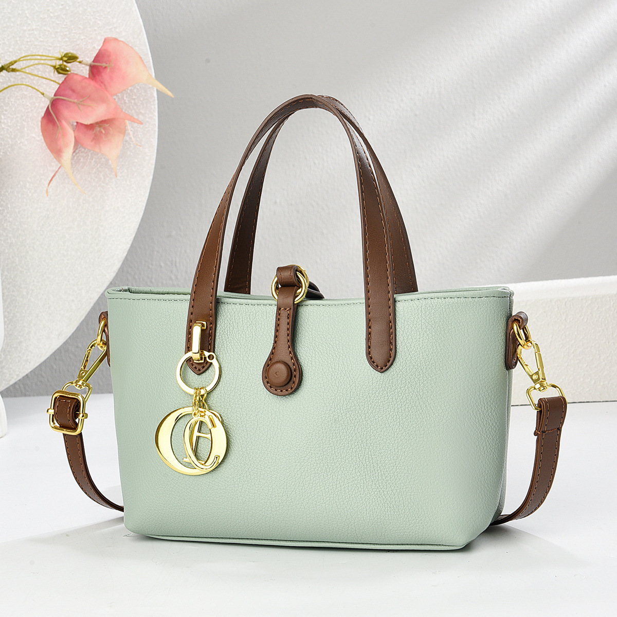 Hermoso bolso de hombro, bolso de mujer, bolso de mujer, temperamento universal, nuevo bolso coreano, moda para mujeres