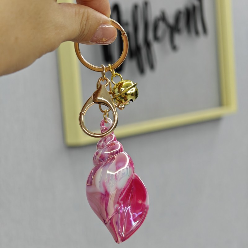 Colorado conchillo de color grande llavero eléctrico conchillo de color llavero mochila colgante acrílico pequeño regalo colgante