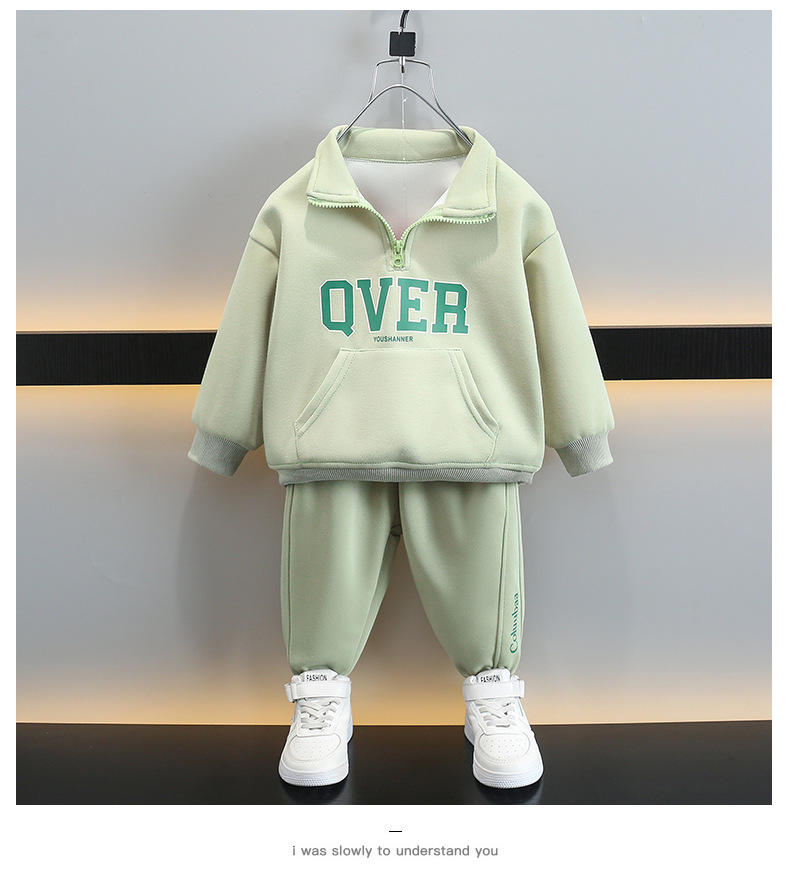 e autunno 2024 Nuovo set di due pezzi alla moda primaverile per bambini, abbigliamento sportivo per bambini alla moda_voghion.com